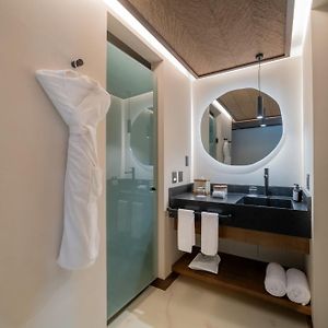 Habitación con Cama King